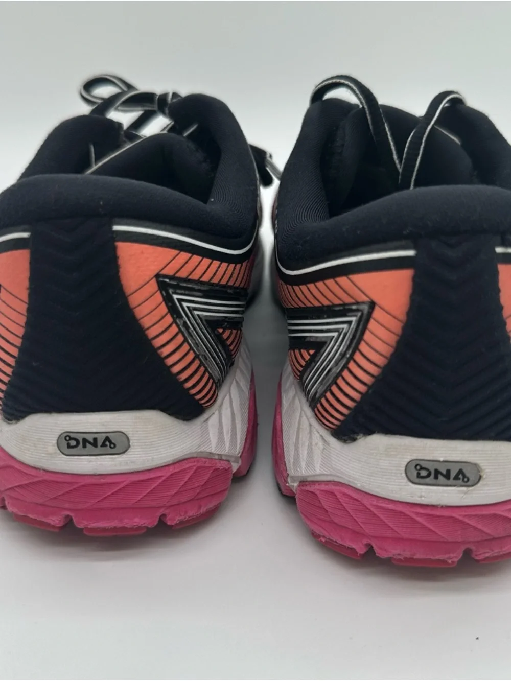 Brooks Women's Burgundy and Black Running Sneakers
